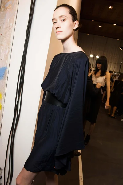 Look 33